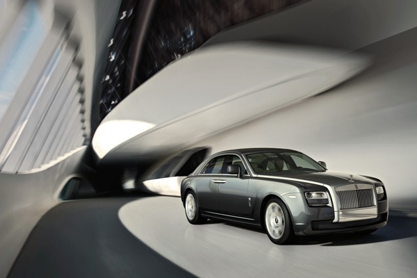 ROLLS-ROYCE GHOST