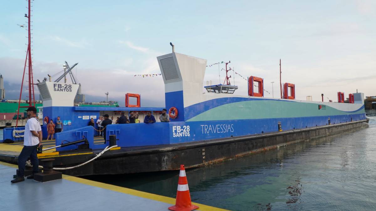 travessia balsa São Sebastião Ilhabela