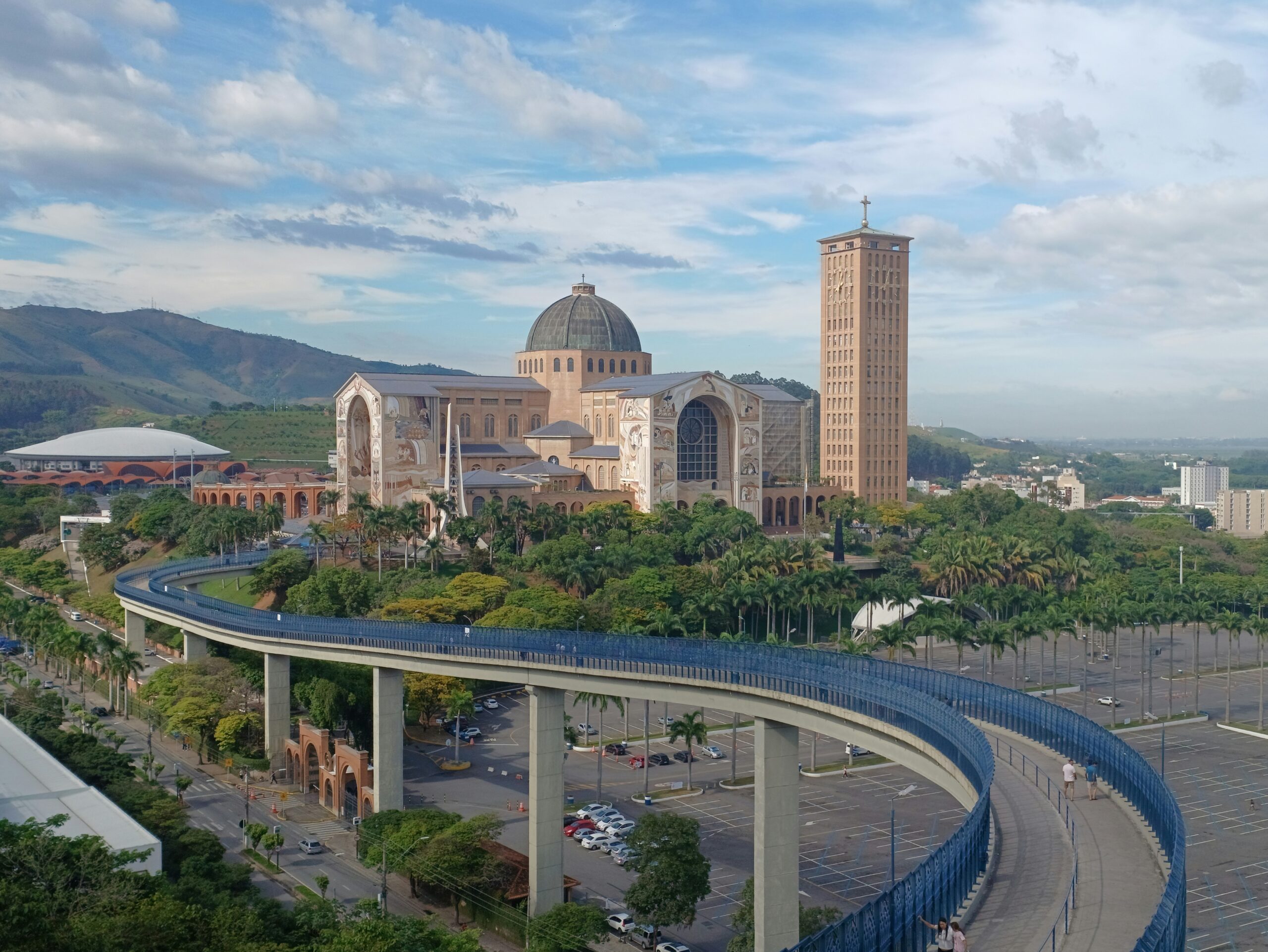 Passarela da Fé em Aparecida